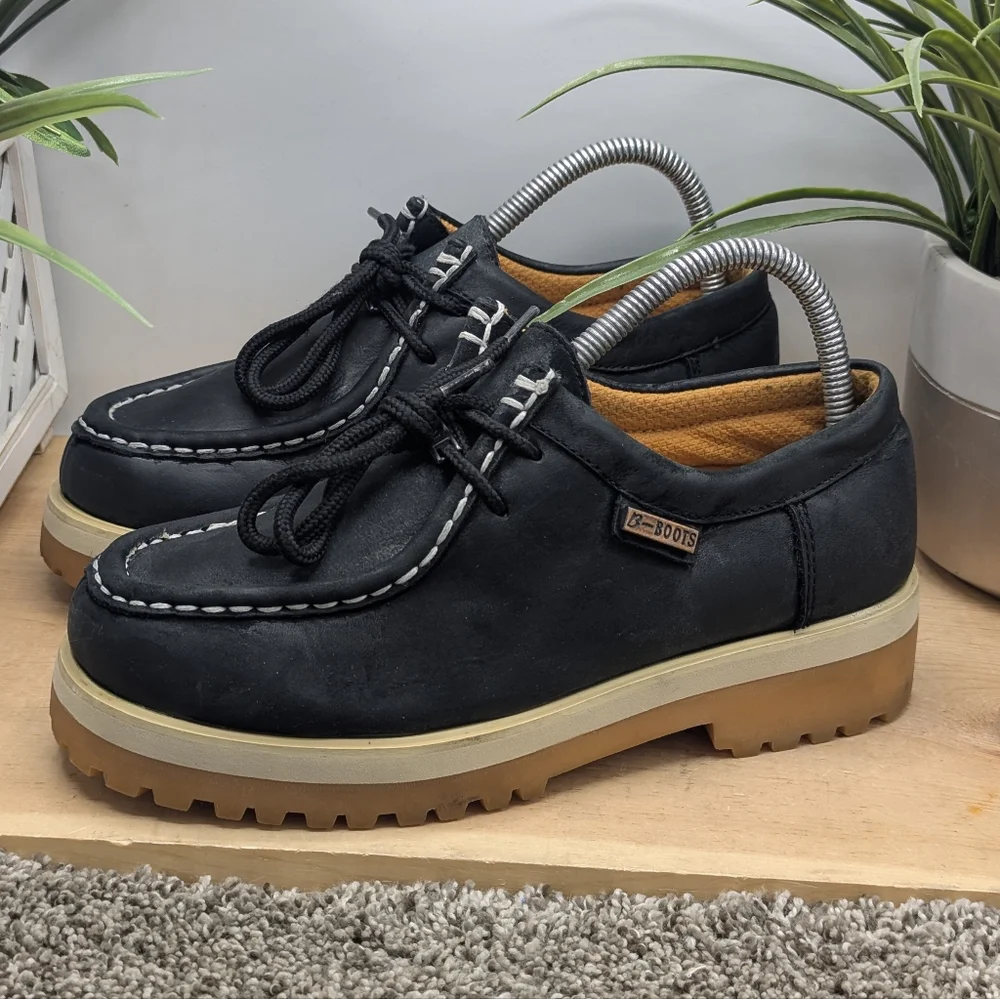 Buffalino Black Leather Work Style Shoes Mens/Youth Size 6. (38) Women's Sz 7.5